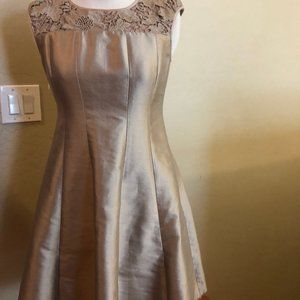 LAFAYETTE 148 Pretty Fluted Silk Blend Dress sz 4